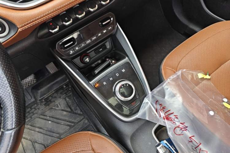 Used Baojun 510 2019 1.5L Automatic Premium Version National V Gear Lever