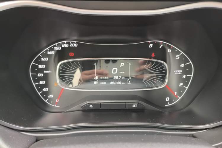 Used Baojun 510 2019 1.5L CVT Enjoyment Model China VI Emission Standard Instrument Cluster