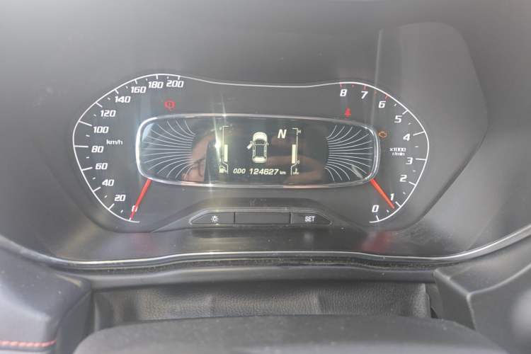 Used Baojun 510 2019 1.5L Automatic Prestige Edition China V Odometer Close Up