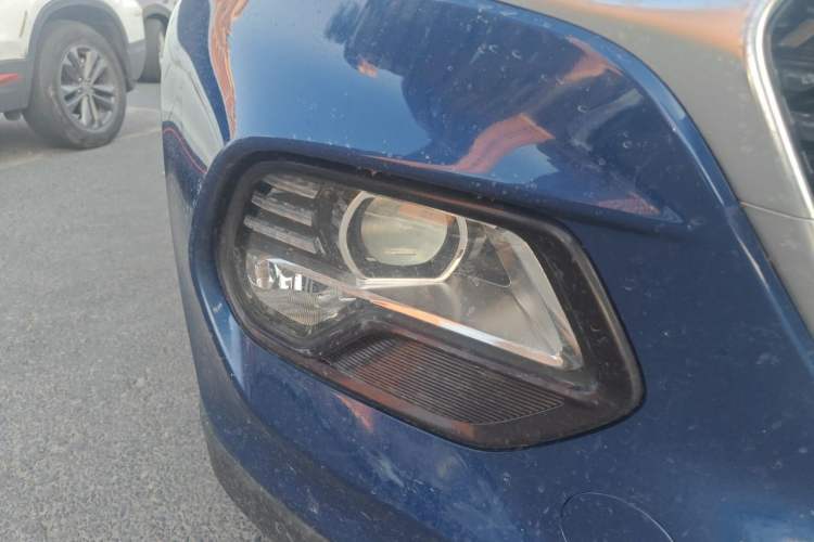 Used Baojun 510 2019 1.5L Automatic Prestige Edition China V Right Front Headlight