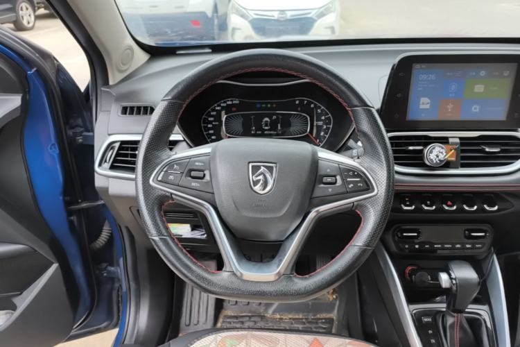 Used Baojun 510 2019 1.5L CVT Enjoyment Model China VI Emission Standard Steering Wheel