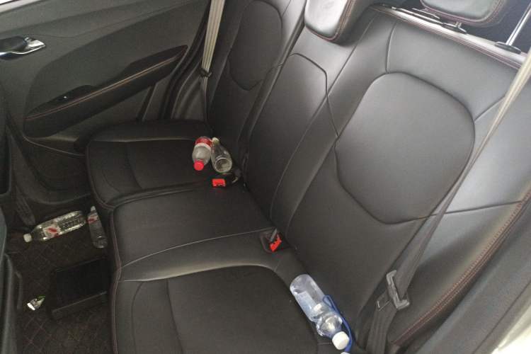 Used Baojun 510 2019 1.5L CVT Enjoyment Model China VI Emission Standard Interior 4