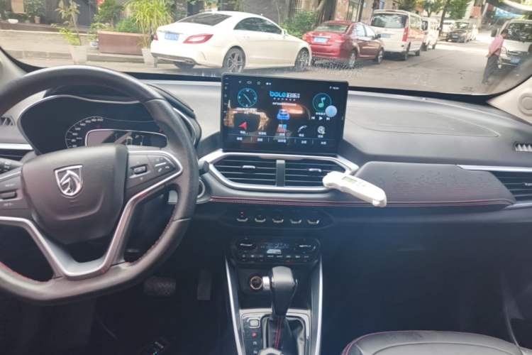 Used Baojun 510 2019 1.5L CVT Enjoyment Model China VI Emission Standard Audio And AC Panel