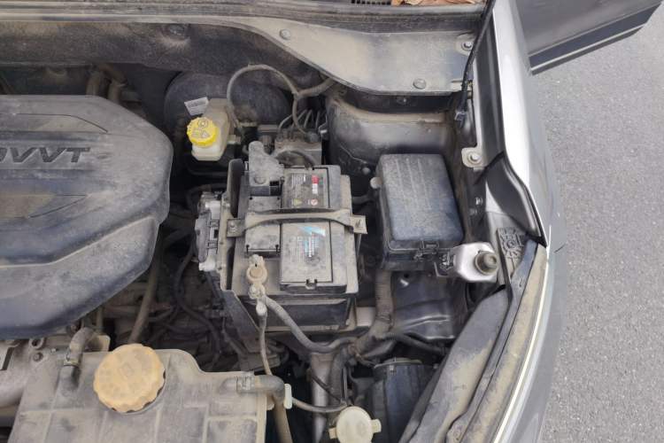 Used Baojun 510 2019 1.5L Automatic Premium Version National V Engine Bay Left