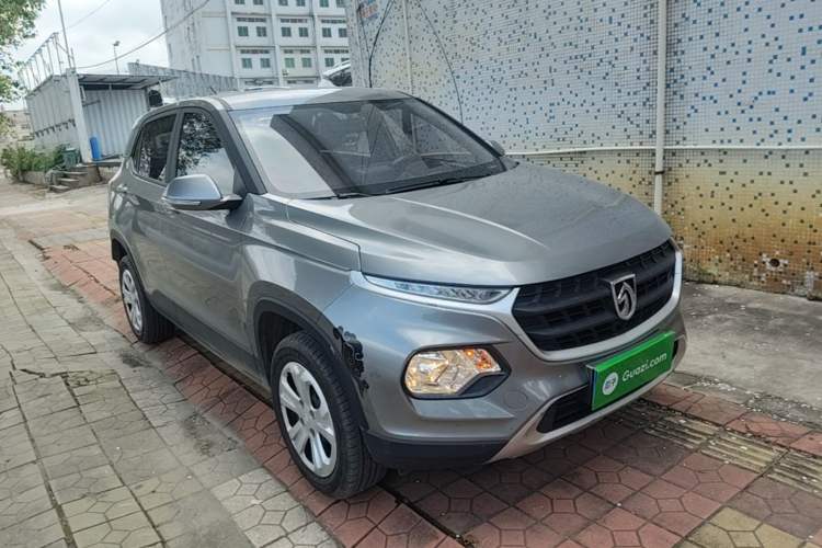 Used Baojun 510 2019 1.5L Manual Jingxiang Model 73kW China VI Emission Standard Exterior 1