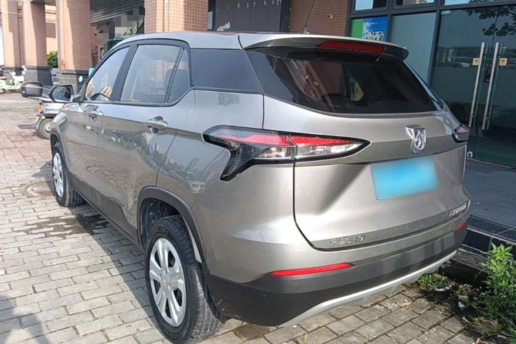 Used Baojun 510 2019 1.5L Manual Jingxiang Model 77kW China VI Emission Standard Exterior 2