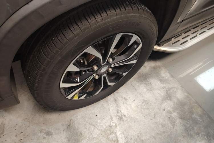 Used Baojun 510 2019 1.5L CVT Enjoyment Model China VI Emission Standard Exterior 4
