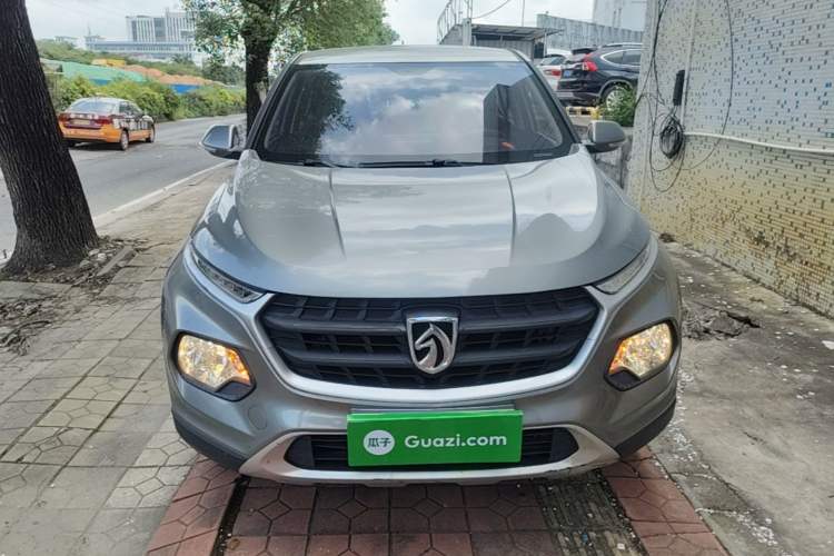 Used Baojun 510 2019 1.5L Manual Jingxiang Model 73kW China VI Emission Standard Front