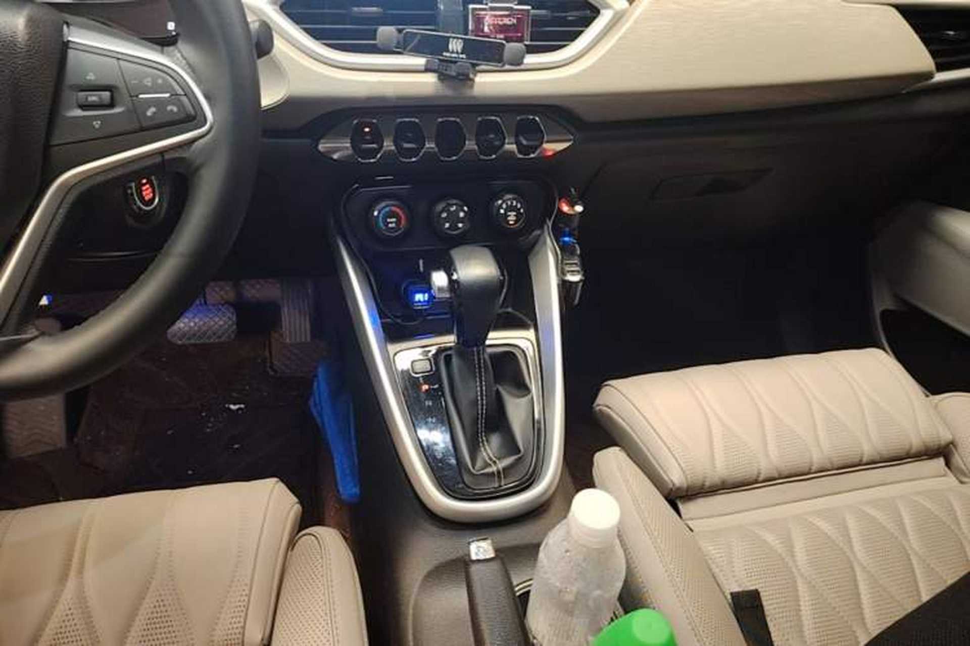 Used Baojun 510 2019 1.5L CVT Enjoyment Model China VI Emission Standard Gear Lever