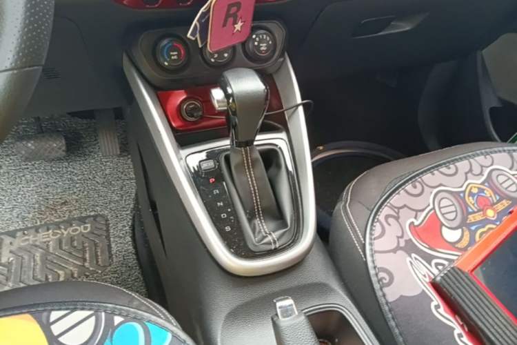 Used Baojun 510 2019 1.5L CVT Enjoyment Model China VI Emission Standard Gear Lever