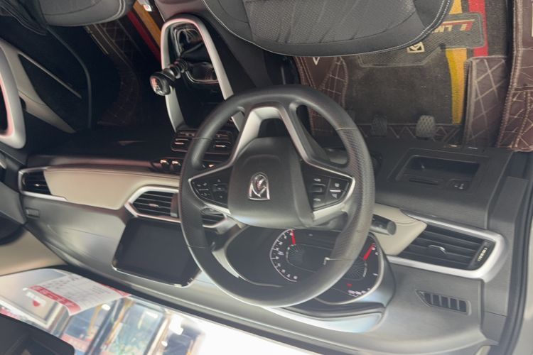 Used Baojun 510 2019 1.5L Manual Enjoyment Model 77kW China VI Emission Standard Interior 2