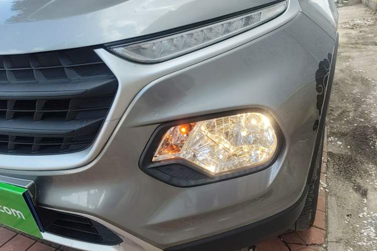 Used Baojun 510 2019 1.5L Manual Jingxiang Model 73kW China VI Emission Standard Left Front Headlight