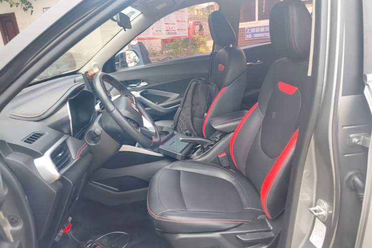 Used Baojun 510 2019 1.5L CVT Enjoyment Model China VI Emission Standard Left Front Seat