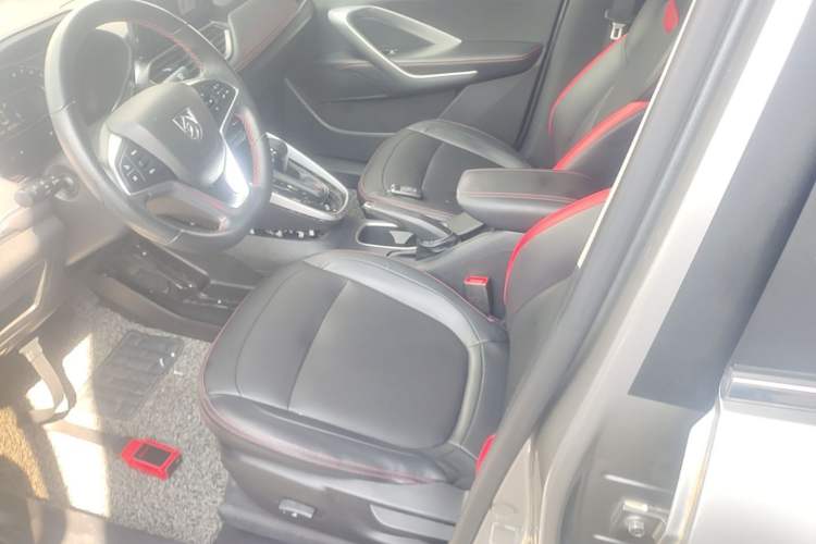 Used Baojun 510 2019 1.5L CVT Enjoyment Model China VI Emission Standard Left Front Seat