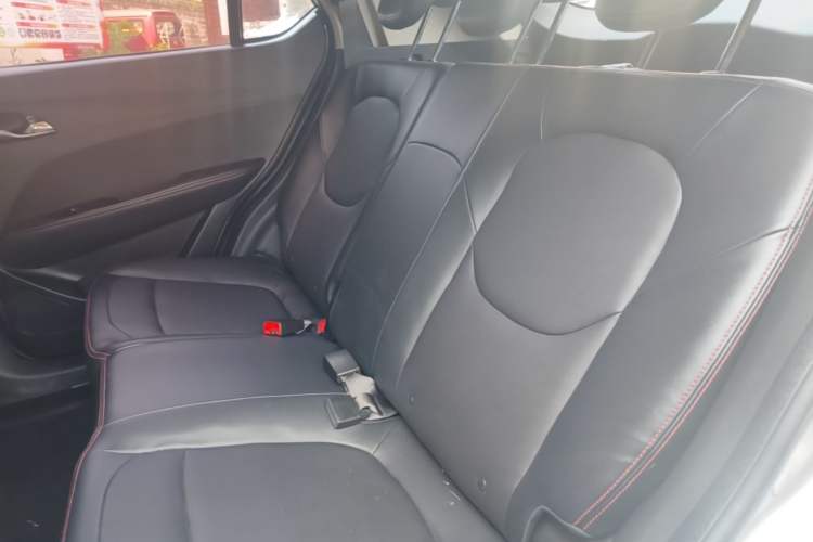 Used Baojun 510 2019 1.5L CVT Enjoyment Model China VI Emission Standard Left Rear Seat