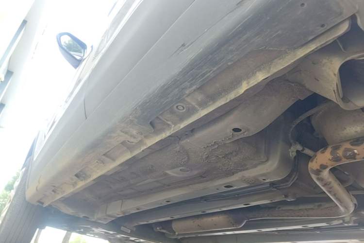 Used Baojun 510 2019 1.5L Manual Jingxiang Model 73kW China VI Emission Standard Left Side Sill