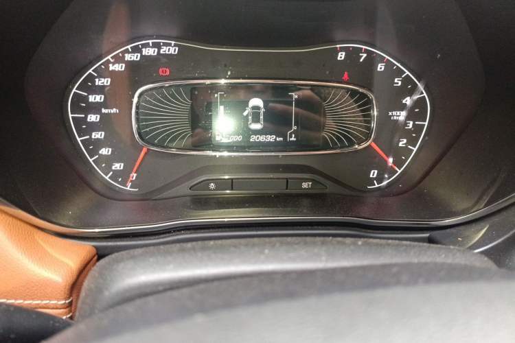Used Baojun 510 2019 1.5L Manual Enjoyment Model China V Odometer Close Up