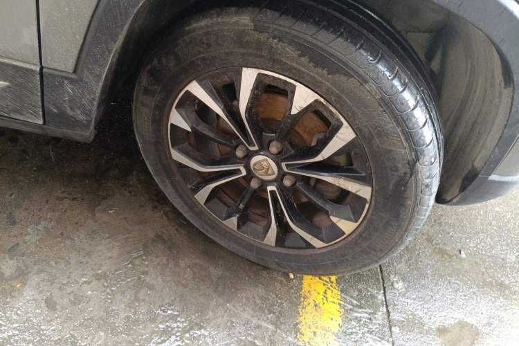 Used Baojun 510 2019 1.5L Manual Enjoyment Model China V Right Front Wheel Hub