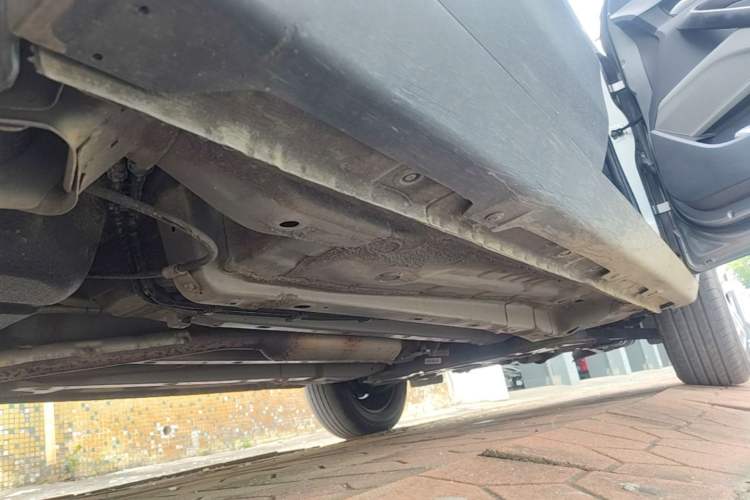 Used Baojun 510 2019 1.5L Manual Jingxiang Model 73kW China VI Emission Standard Right Side Sill