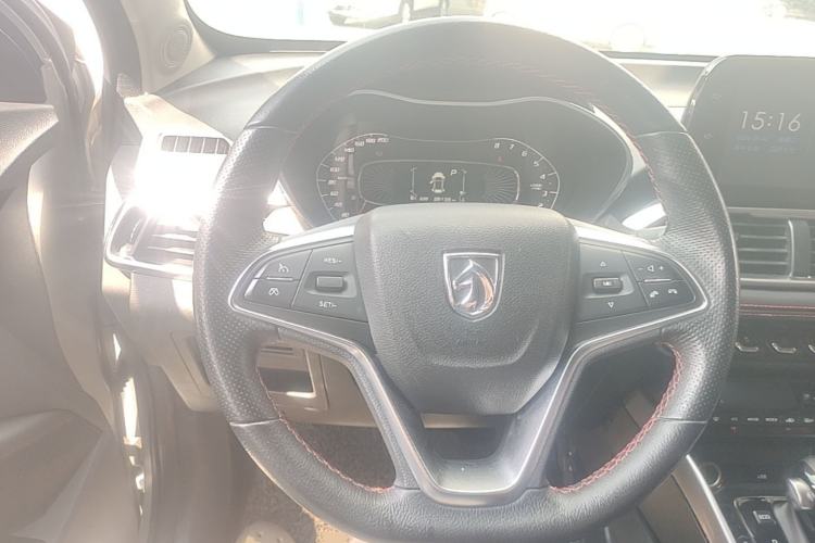 Used Baojun 510 2019 1.5L CVT Enjoyment Model China VI Emission Standard Steering Wheel