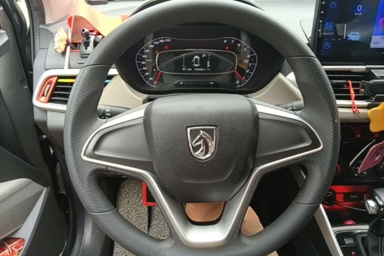 Used Baojun 510 2019 1.5L CVT Enjoyment Model China VI Emission Standard Steering Wheel