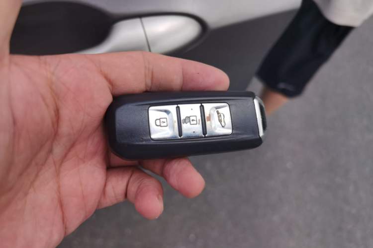 Used Baojun 510 2019 1.5L Automatic Premium Version National V Vehicle Key
