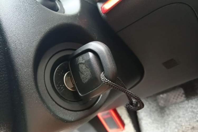 Used Baojun 510 2019 1.5L CVT Enjoyment Model China VI Emission Standard Vehicle Key