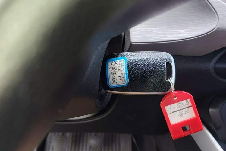 Used Baojun 510 2019 1.5L Manual Jingxiang Model 73kW China VI Emission Standard Vehicle Key