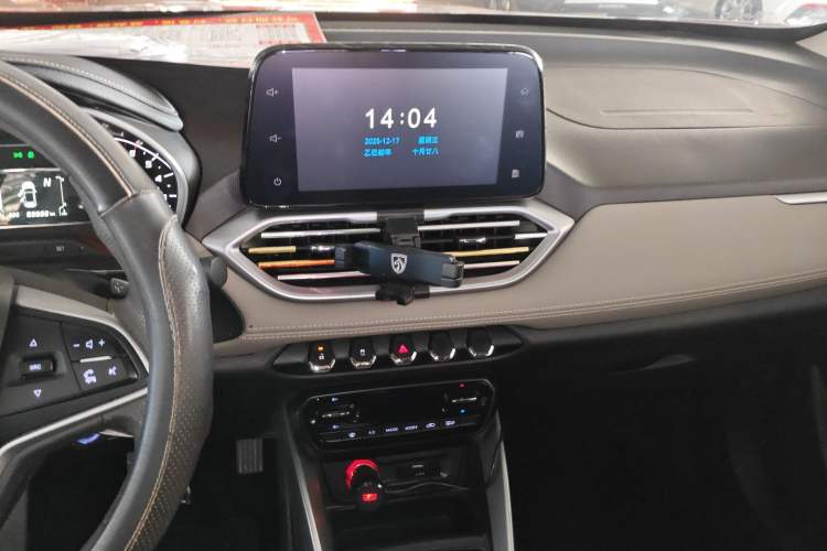 Used Baojun 510 2019 1.5L Automatic Enjoyment Model China VI Audio And AC Panel