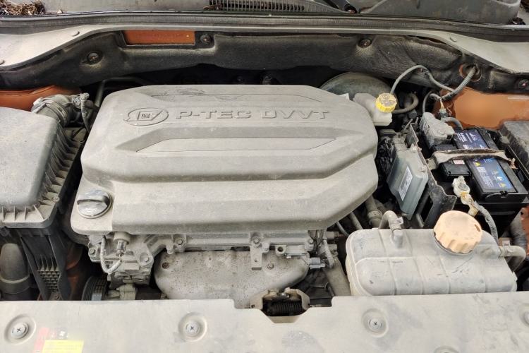 Used Baojun 510 2019 1.5L Manual Prestige Version 73kW China VI Emission Standard Engine Bay