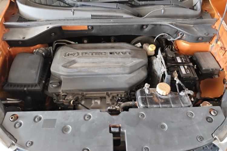 Used Baojun 510 2019 1.5L Automatic Enjoyment Model China VI Engine Bay