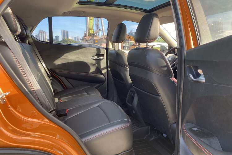 Used Baojun 510 2019 1.5L Manual Prestige Version China V Emission Standard Interior 4