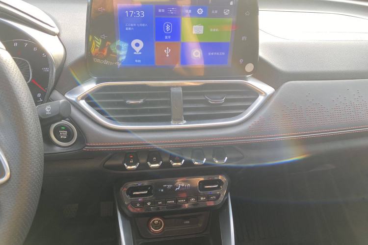 Used Baojun 510 2019 1.5L Manual Prestige Version China V Emission Standard Interior 8
