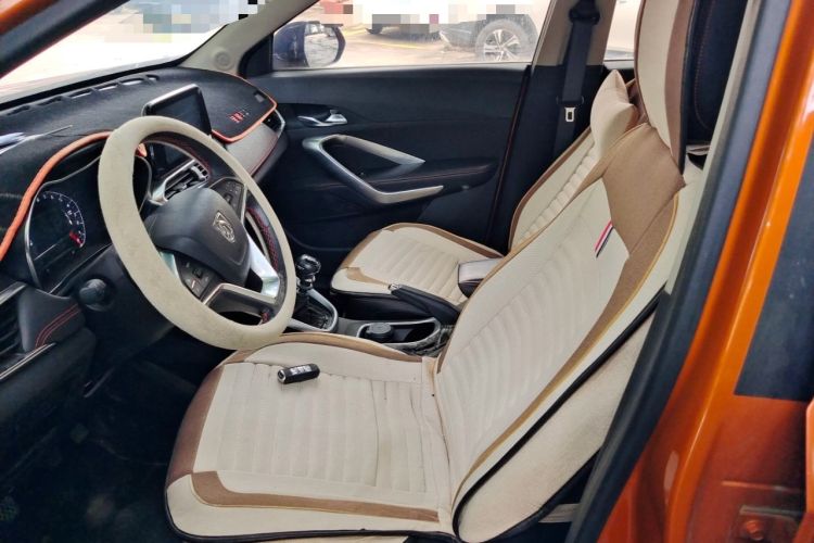Used Baojun 510 2019 1.5L Manual Prestige Version 73kW China VI Emission Standard Left Front Seat