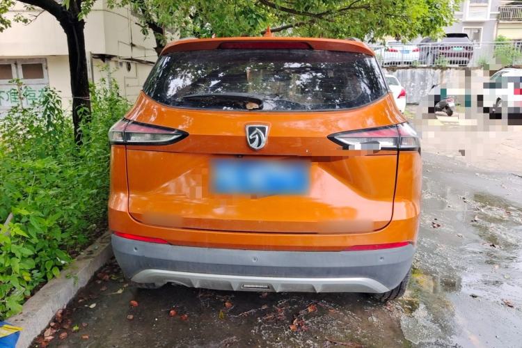 Used Baojun 510 2019 1.5L Manual Prestige Version 73kW China VI Emission Standard Rear