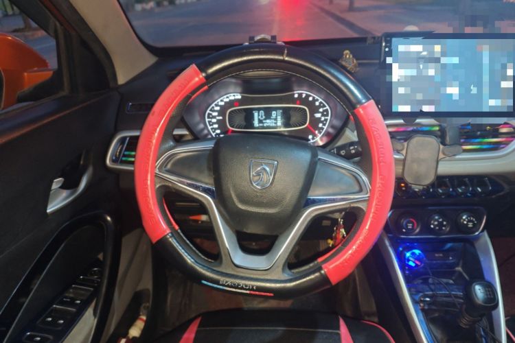 Used Baojun 510 2019 1.5L Manual Jingxiang Model 73kW China VI Emission Standard Steering Wheel