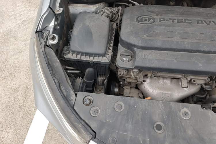Used Baojun 510 2019 1.5L Automatic Prestige Edition China V Engine Bay Right