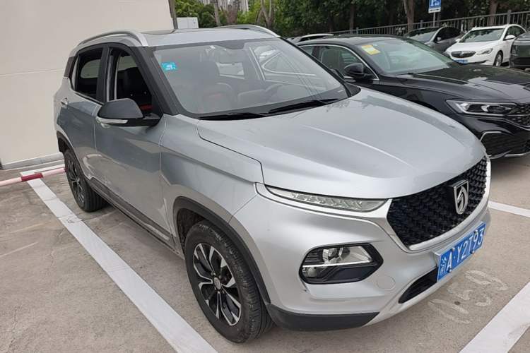 Used Baojun 510 2019 1.5L Automatic Prestige Edition China V Front Right 45 Deg