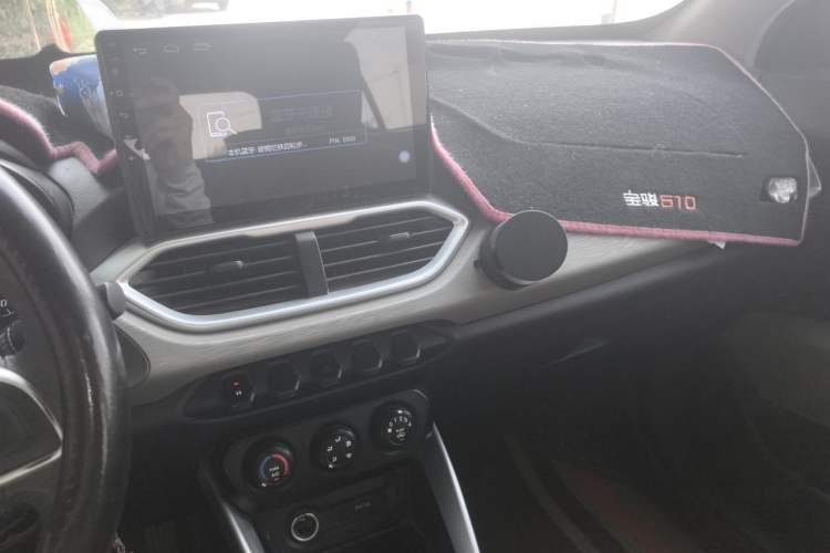 Used Baojun 510 2019 1.5L Manual Jingxiang Model China V Emission Standard Audio And AC Panel