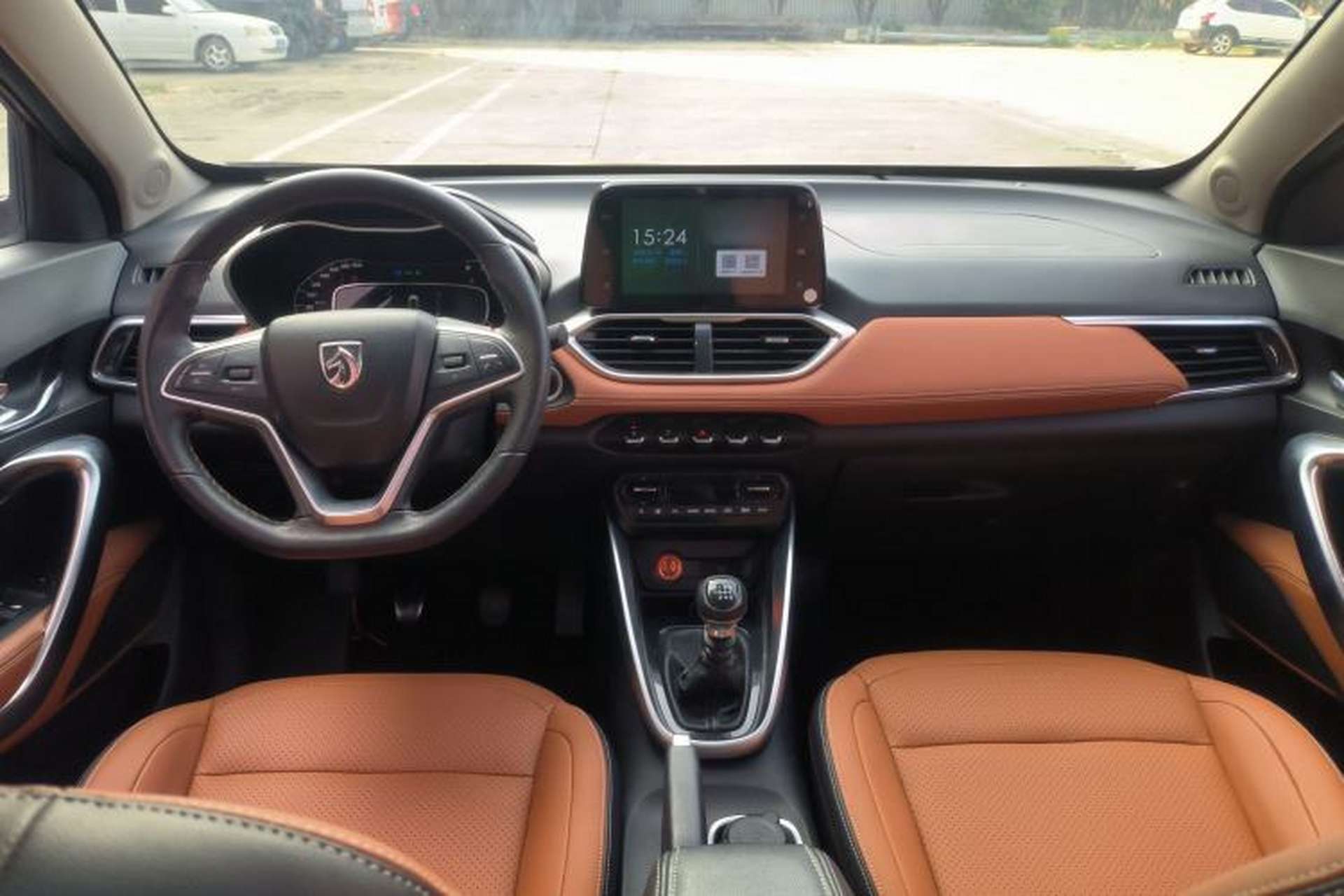 Used Baojun 510 2019 1.5L Manual Enjoyment Model China V Center Console