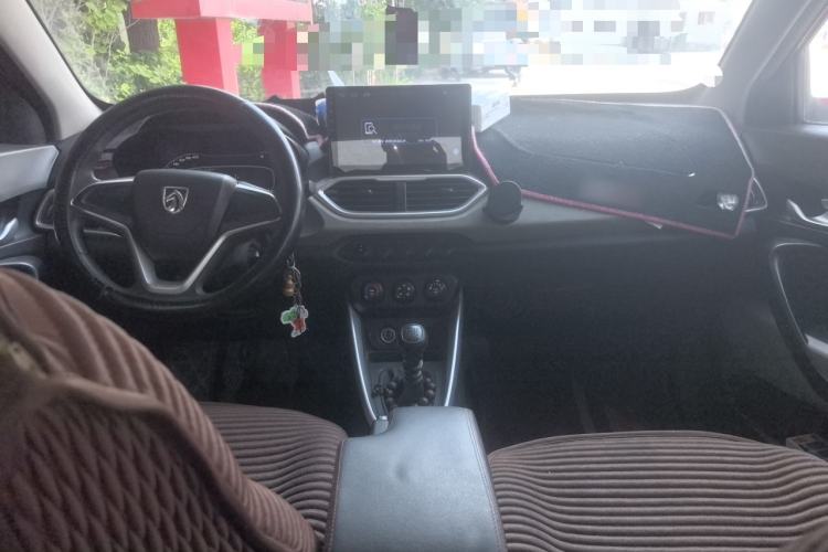 Used Baojun 510 2019 1.5L Manual Jingxiang Model China V Emission Standard Center Console