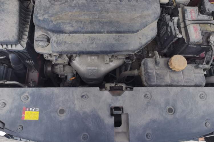 Used Baojun 510 2019 1.5L Automatic Prestige Edition China V Engine Bay