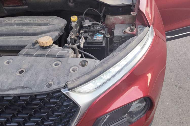Used Baojun 510 2019 1.5L Manual Enjoyment Model China V Engine Bay Left