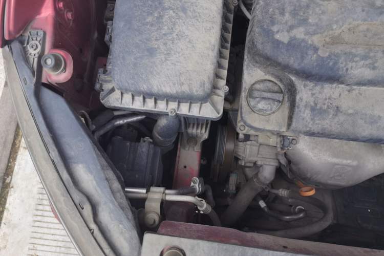 Used Baojun 510 2019 1.5L Automatic Prestige Edition China V Engine Bay Right