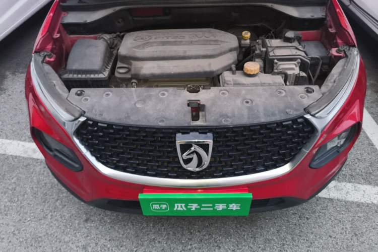 Used Baojun 510 2019 1.5L CVT Enjoyment Model China VI Emission Standard Engine Bay