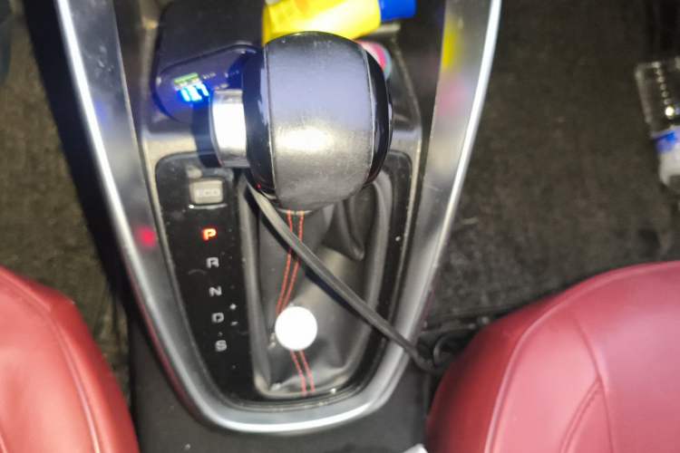 Used Baojun 510 2019 1.5L CVT Enjoyment Model China VI Emission Standard Gear Lever