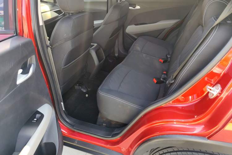 Used Baojun 510 2019 1.5L Manual Jingxiang Model 73kW China VI Emission Standard Interior 2