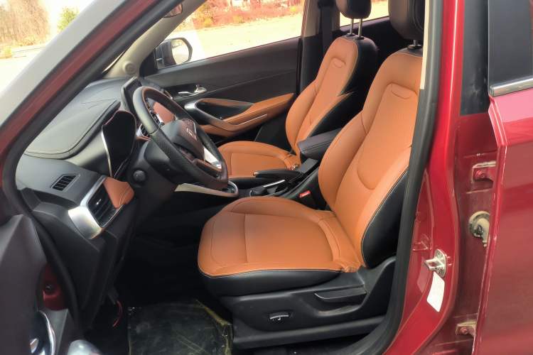 Used Baojun 510 2019 1.5L Manual Enjoyment Model China V Left Front Seat