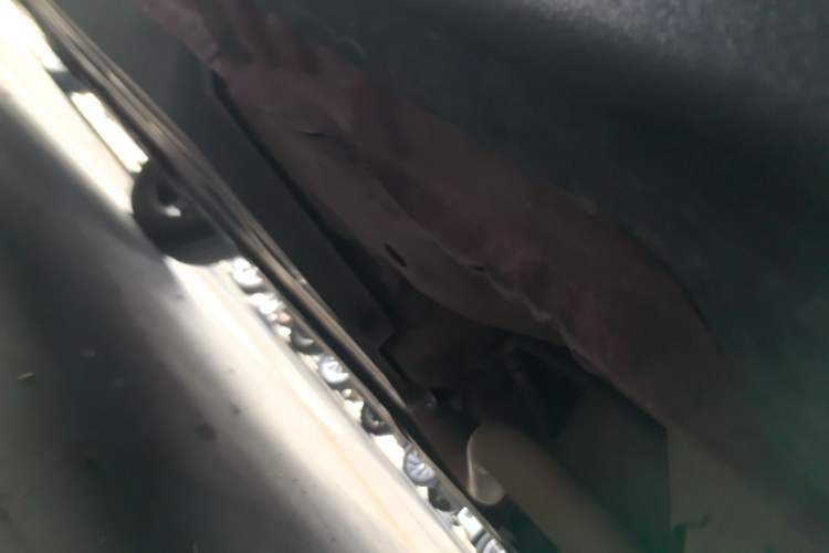 Used Baojun 510 2019 1.5L Automatic Premium Version National V Left Side Sill