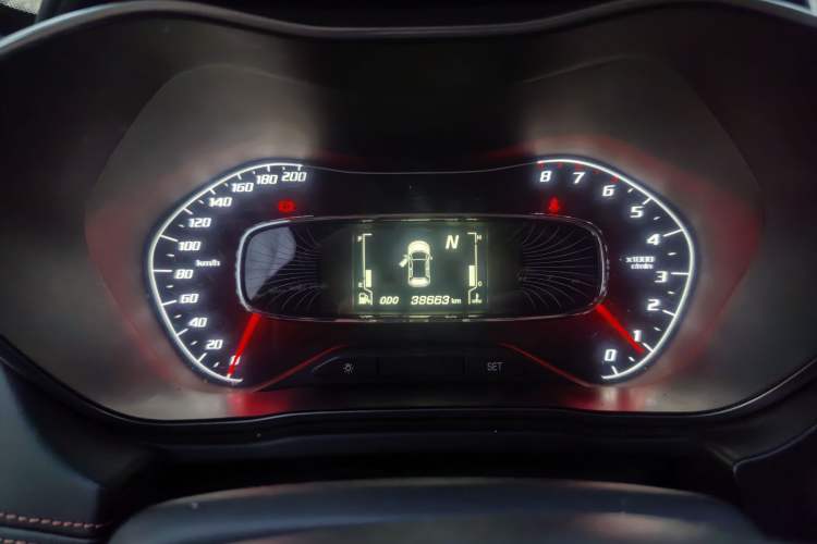 Used Baojun 510 2019 1.5L Automatic Premium Version National V Odometer Close Up